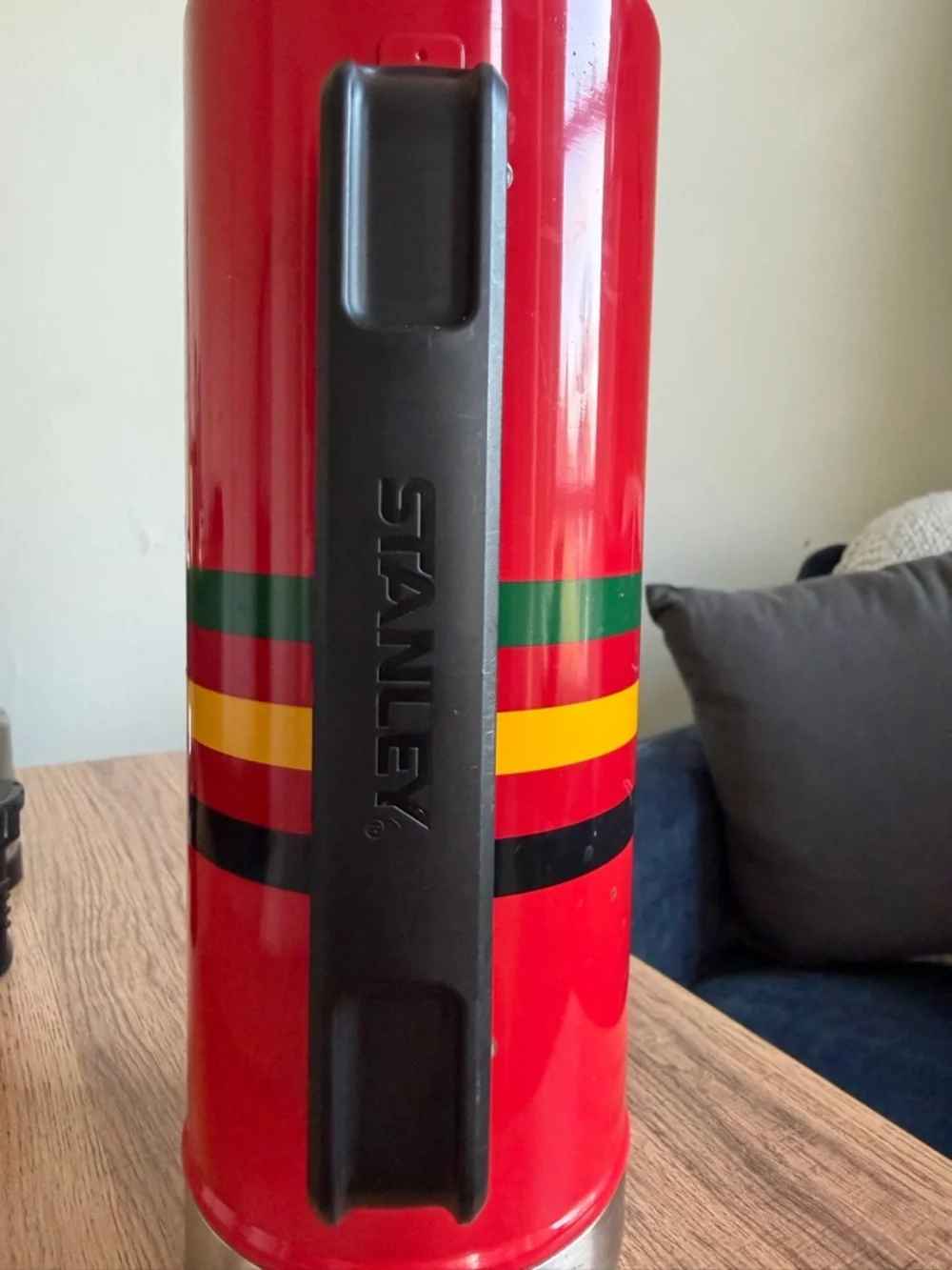 STANLEY INSULATED VACUUM THERMOS bottle Pendleton National Park Stripes red - Picture 10 of 13